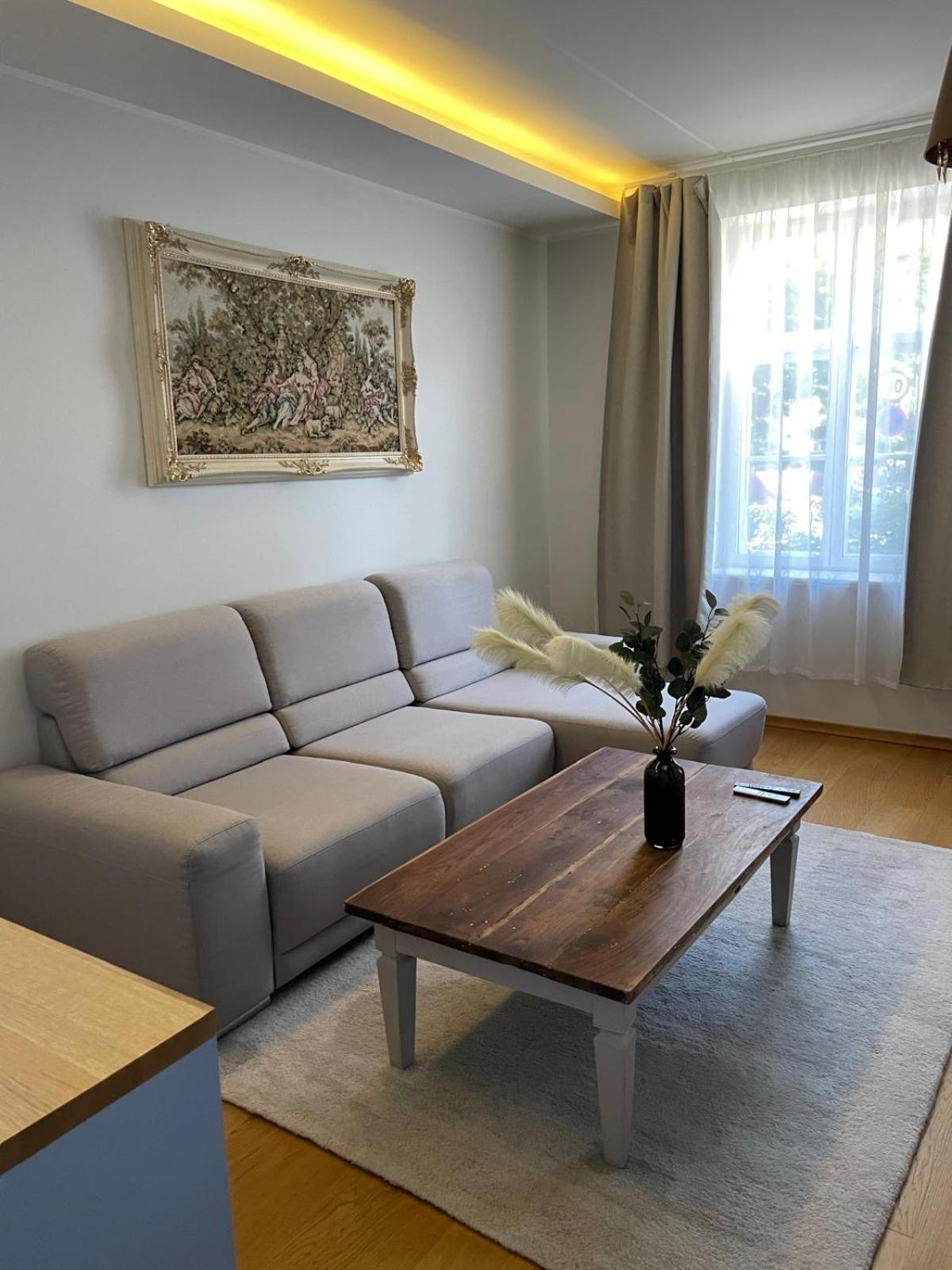 Silbernagel Villa Kuressaare Exteriör bild